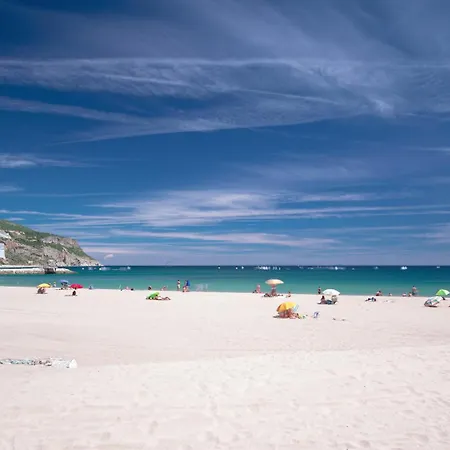 Apartamento Center- T1 For 4 , 2 Min From The Sesimbra